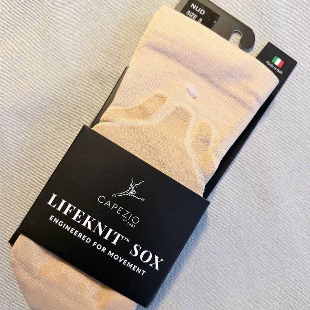 Capezio LifeKnit Dance Compression Socks- Nude